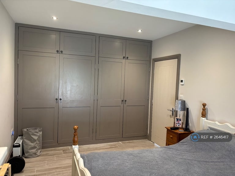 1 bedroom house in Outside Guest Suite At Easthampnett , Easthampnett, Chichest (1 bed) (#2646417)