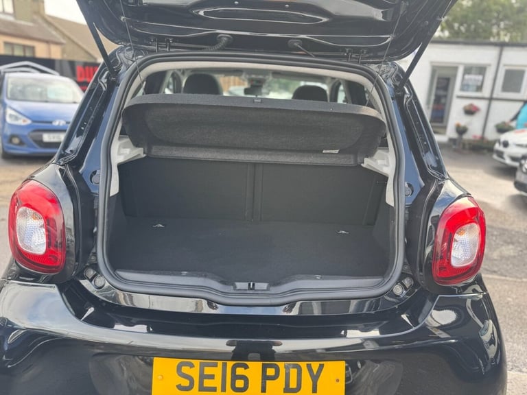 2016 smart forfour 1.0 Edition Black Hatchback 5dr Petrol Twinamic Euro 6 (s/s) (71 ps) Hatchback...