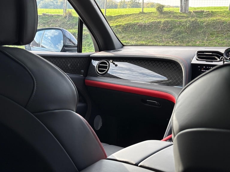 2025 Bentley Bentayga 4.0 V8 S Black Edition SUV 5dr Petrol Auto 4WD Euro 6 (s/s) (550 ps) ESTATE...
