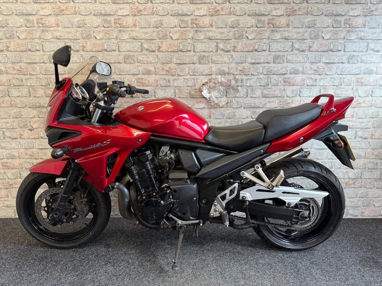 2015 Suzuki GSF1250 Bandit - 28k - 12 month mot - Scorpion can 
