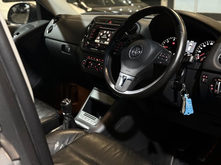 2014 Volkswagen Tiguan 2.0 TDI BlueMotion Tech Match 4WD Euro 5 (s/s) 5dr ESTATE Diesel Manual