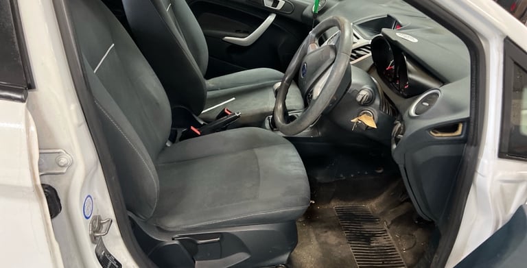 2012 Ford Fiesta 1.25 Edge 5dr HATCHBACK Petrol Manual