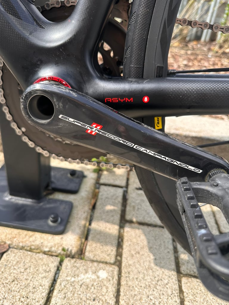 Road bike - Pinarello Paris Campagnolo Super record V1 EPS groupset