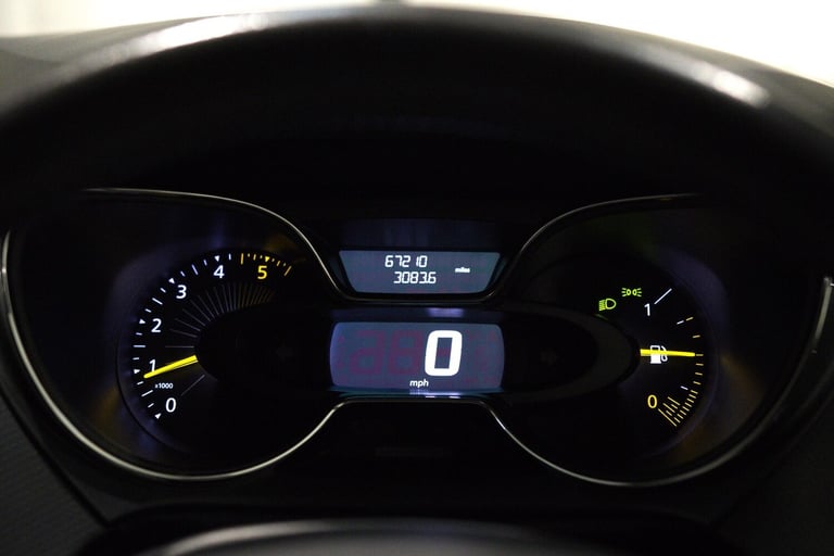 2016 Renault Captur 1.5 dCi ENERGY Dynamique S Nav Euro 6 (s/s) 5dr HATCHBACK Diesel Manual