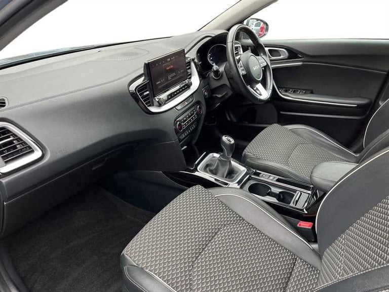 2022 Kia XCeed 1.5T GDi ISG 3 5dr Hatchback Petrol Manual