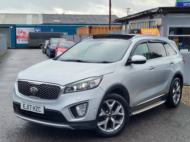 2017 Kia Sorento 2.2 CRDi KX-4 5dr Auto PAN ROOF 7 SEATER TOP SPEC ESTATE Diesel Automatic