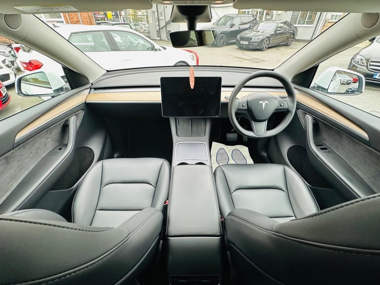 2023 Tesla Model Y Auto RWD 5dr MPV Electric Automatic