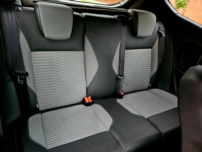 Ford Fiesta St-2 