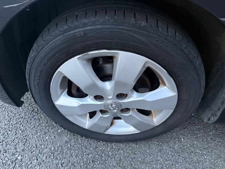 2013 Toyota AYGO 1.0 VVT-i Fire 5dr [AC] HATCHBACK PETROL Manual