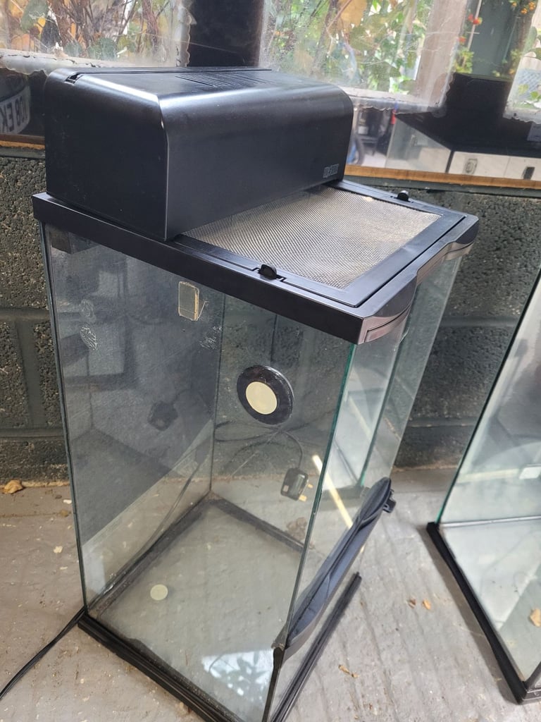  Zoo Med Palladium  vivarium