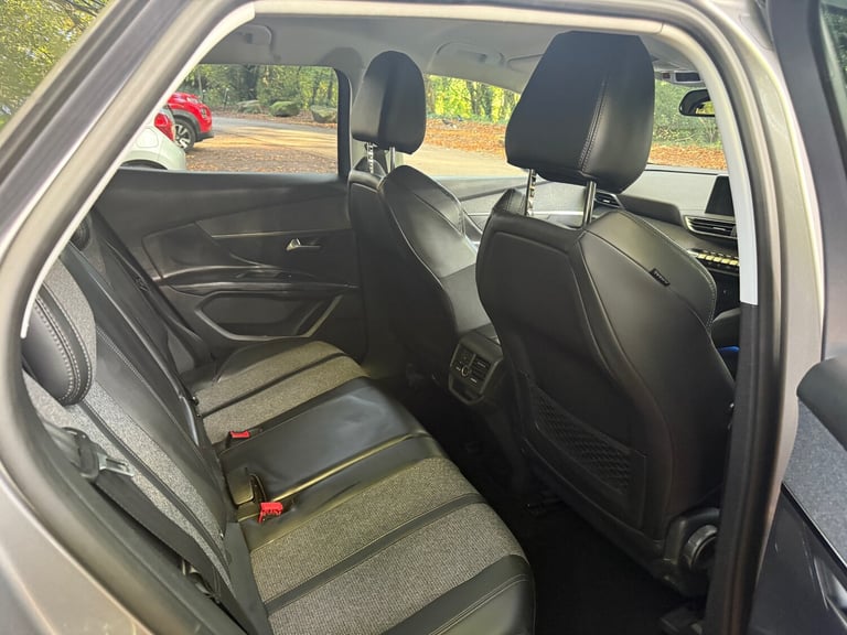 2017 Peugeot 3008 1.6 BlueHDi 120 Allure 5dr HATCHBACK Diesel Manual