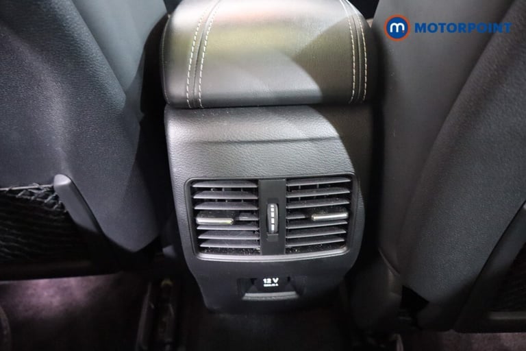 2017 Infiniti Q30 1.5d Premium Tech 5dr HATCHBACK DIESEL Manual