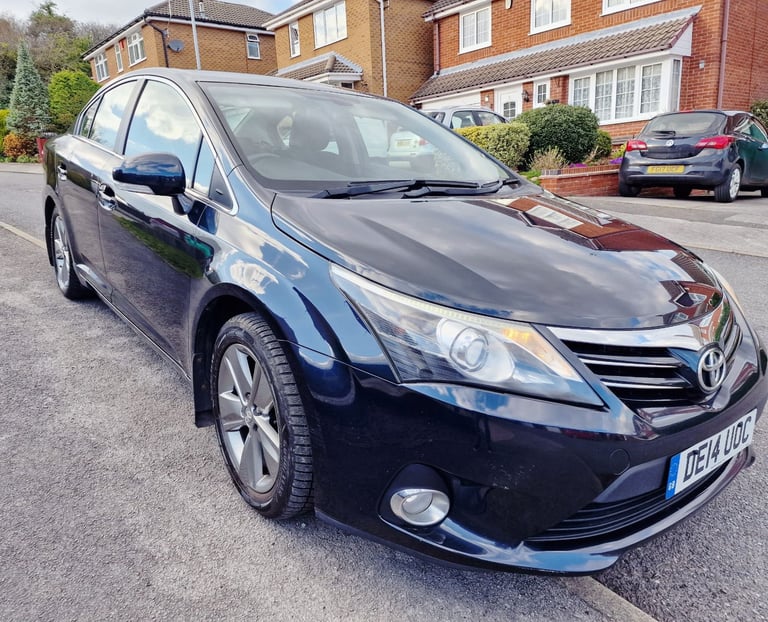 Top of the range Toyota Avensis 2.0 D4D Business Edition ICON plus D4D £35 Road Tax