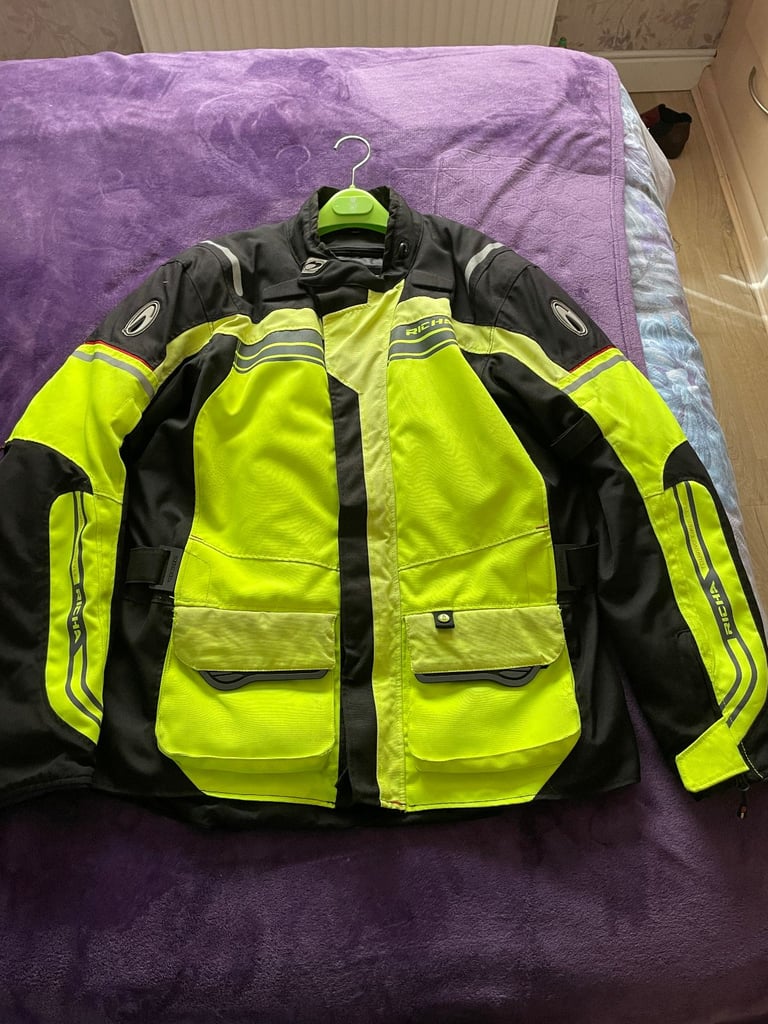 RICHA Phantom Motorcycle Jacket Fluorescent Yellow Size XL CE Armour good condition