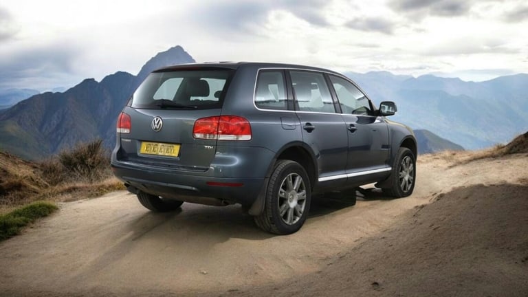VOLKSWAGEN TOUAREG 2.5 TDI SE SPORT 5DR AUTO AUTOMATIC *12 MONTH'S MOT* 4X4 SUV