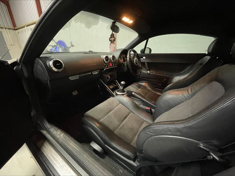 Audi, TT, Coupe, 2004, Manual, 1781 (cc), 3 doors