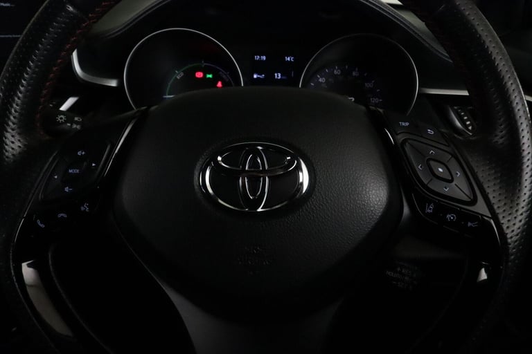 2022 Toyota C-HR 1.8 VVT-h GR SPORT CVT Euro 6 (s/s) 5dr HATCHBACK Petrol/Electric Hybrid Automatic