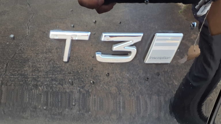  Volvo XC40 1.5 T3 [163] Inscription Pro 5dr Geartronic Estate Petrol Automatic