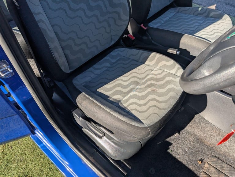 2009 Skoda Fabia 1.2 HTP 12V 2 5dr HATCHBACK Petrol Manual