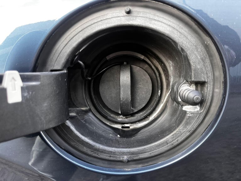 2023 Volvo XC90 2.0h T8 Recharge 18.8kWh Plus Auto 4WD Euro 6 (s/s) 5dr ESTATE Petrol/Electric Hy...