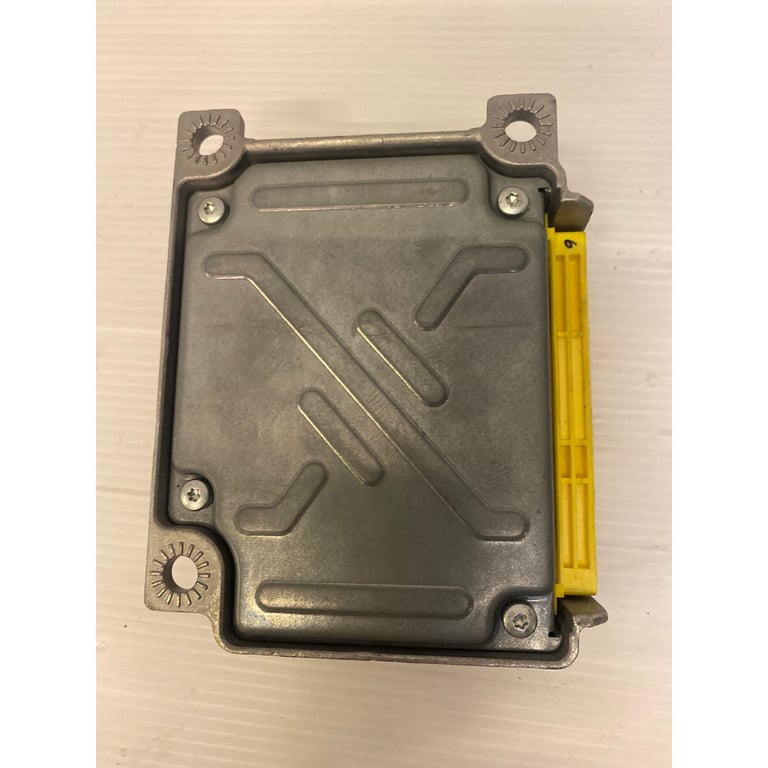 Mercedes Benz CLK Airbag Control Unit, PN A 211 820 94 85