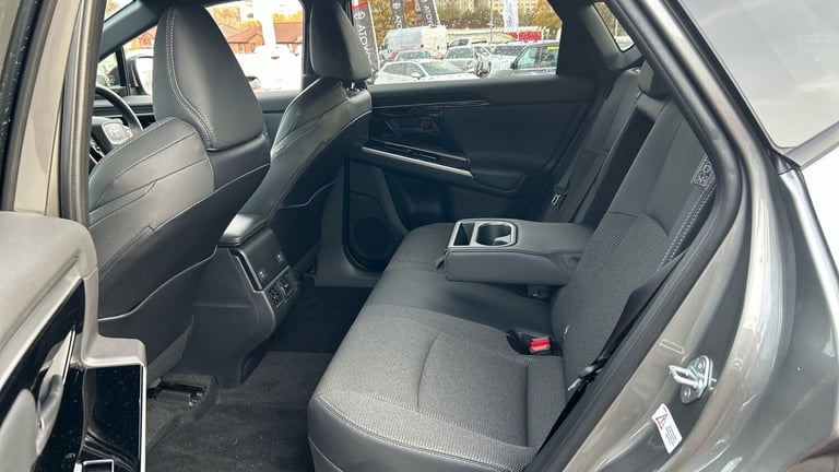 2025 Toyota bZ4X 150kW Motion 71.4kWh 5dr Auto Electric Hatchback Hatchback Electric Automatic