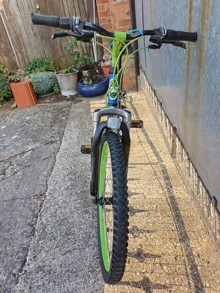 APOLLO INTERZONE (BLUE/BLACK)24 INCH WHEELCHILDS FRONT SUSPENSION BIKE,CLARKE DISK BRAKE,SHIMANO 