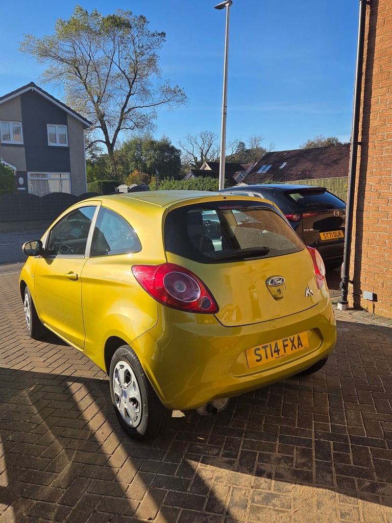 Ford, KA, Hatchback, 2014, Manual, 1242 (cc), 3 doors