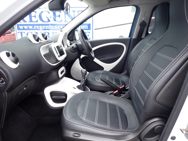 2015 Smart ForFour 0.9T Prime (Premium) Hatchback 5dr Petrol Manual Euro 6