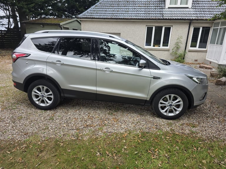 image for Ford, KUGA, Hatchback, 2018, Semi-Auto, 1498 (cc), 5 doors