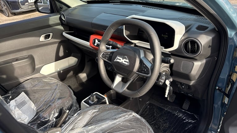 2025 Dacia Spring 27kWh Expression 65 48kW 5dr Auto Electric Hatchback Hatchback Electric Automatic