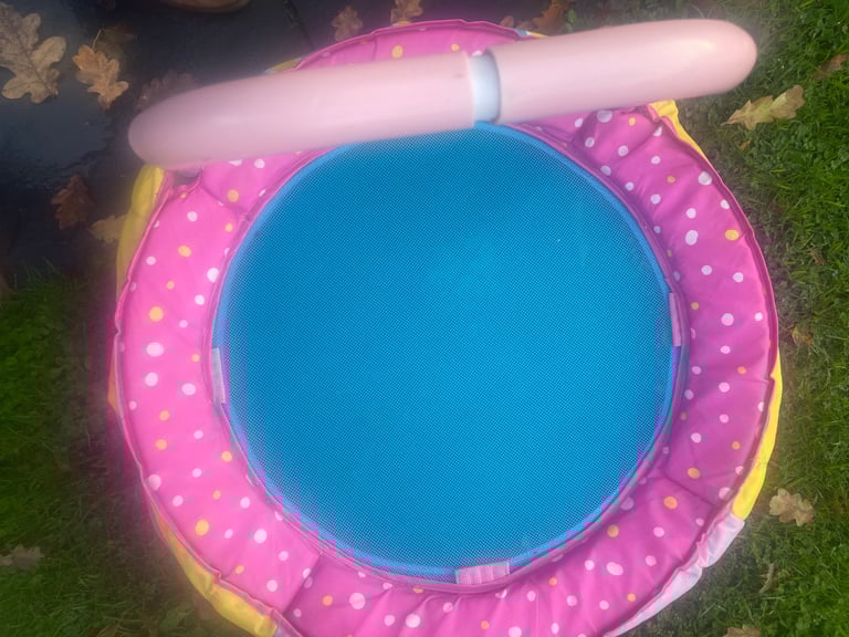 Child’s small trampoline 12-24m 