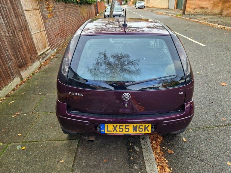 AUTO VAUXHALL CORSA 1.4 ULEZ FREE DRIVES GREAT 