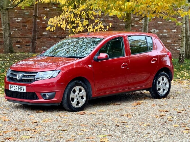 image for 2016 Dacia Sandero 0.9 TCe Laureate 5dr [Start Stop] HATCHBACK PETROL Manual