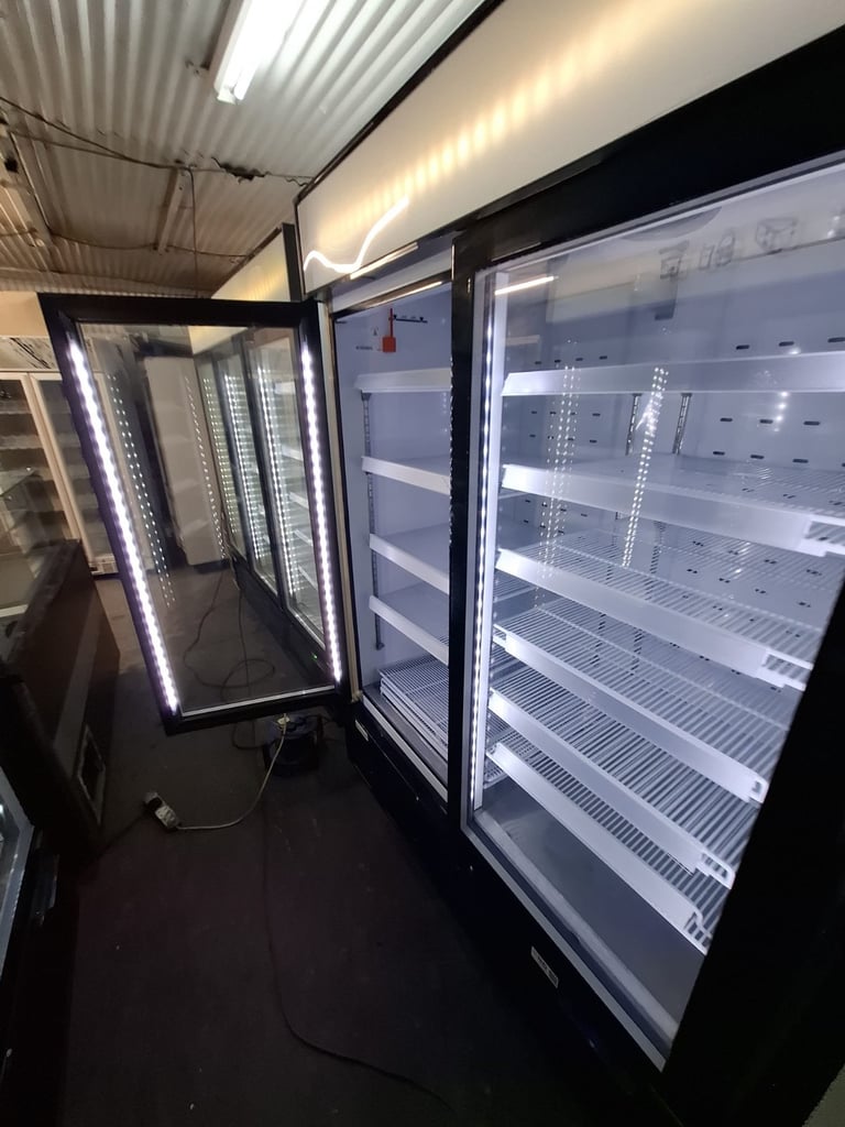 Commercial upright display glass fridge or freezer cafe shop restaurant supermarket 