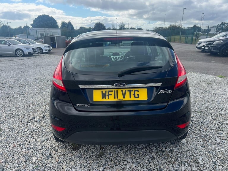 2011 Ford Fiesta 1.4 Zetec 5dr HATCHBACK Petrol Manual