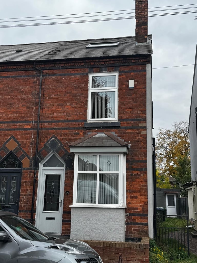 Terraced house 4 bedroom  In Walsall