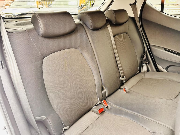 2019 Hyundai i10 1.0 Premium Euro 6 5dr HATCHBACK Petrol Manual