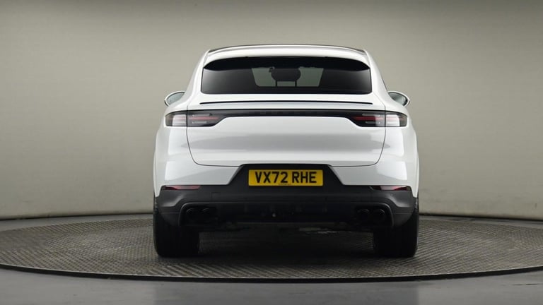 2022 Porsche Cayenne 3.0T V6 Platinum Edition TiptronicS 4WD Euro 6 (s/s) 5dr Coupe Petrol Automatic