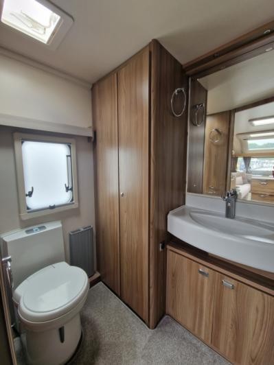2022 Swift Challenger 480 Used Caravan