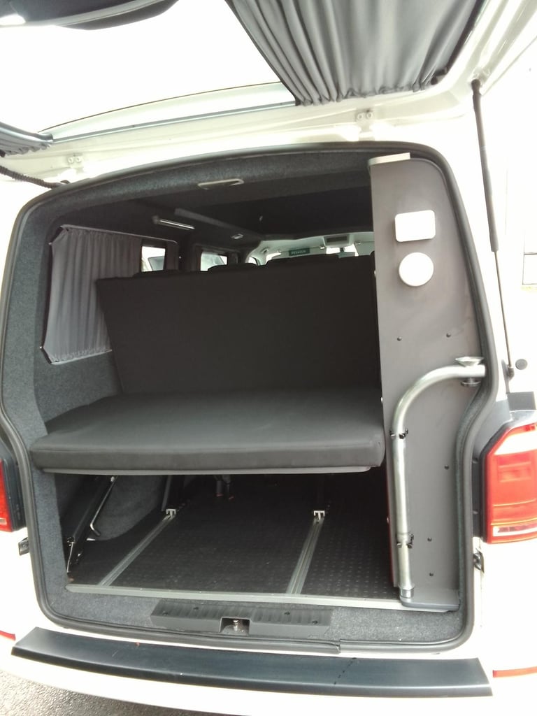 Volkswagen TRANSPORTER T30 H-LN TDI. HIGH TOP CAMPERVAN 