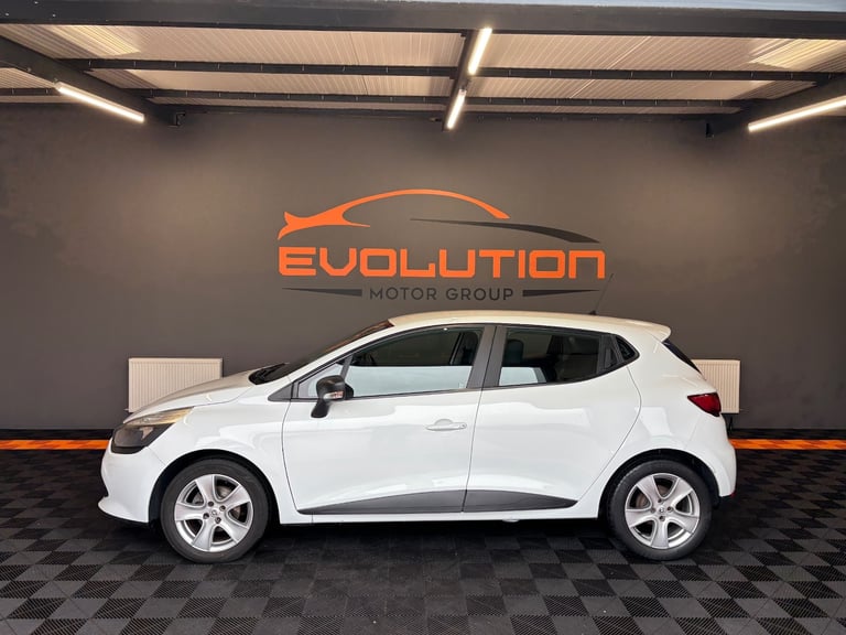 2016 Renault Clio 1.2 16V Play 5dr HATCHBACK Petrol Manual