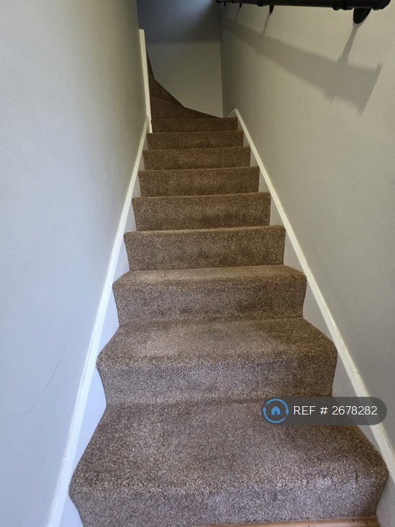 3 bedroom house in Allendale Avenue, Nottingham, NG8 (3 bed) (#2678282)