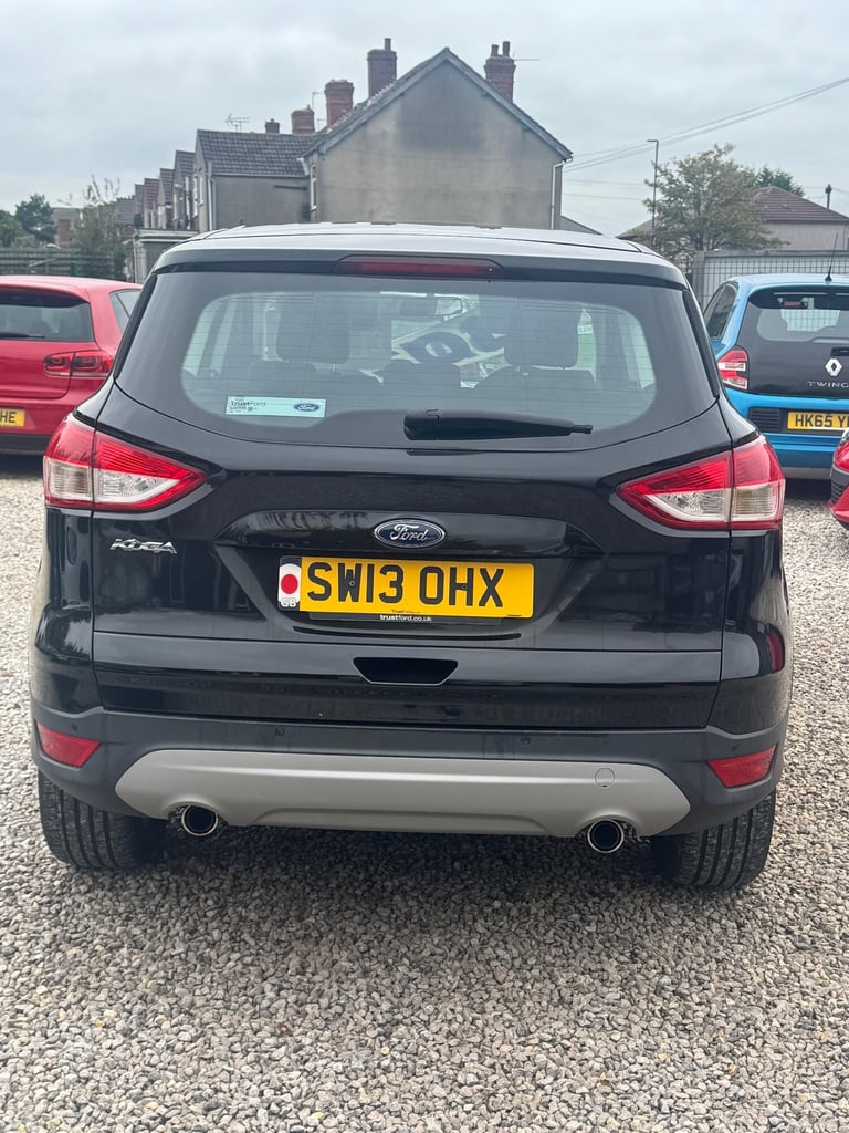 2013 Ford Kuga 2.0 TDCi Zetec 5dr 2WD HATCHBACK DIESEL Manual