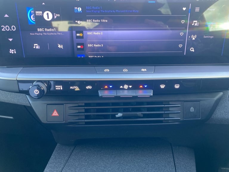 2025 Vauxhall Grandland Grandland 1.2 Hybrid [136] GS 5Dr E-dct6 Hatchback Hatchback Petrol Autom...