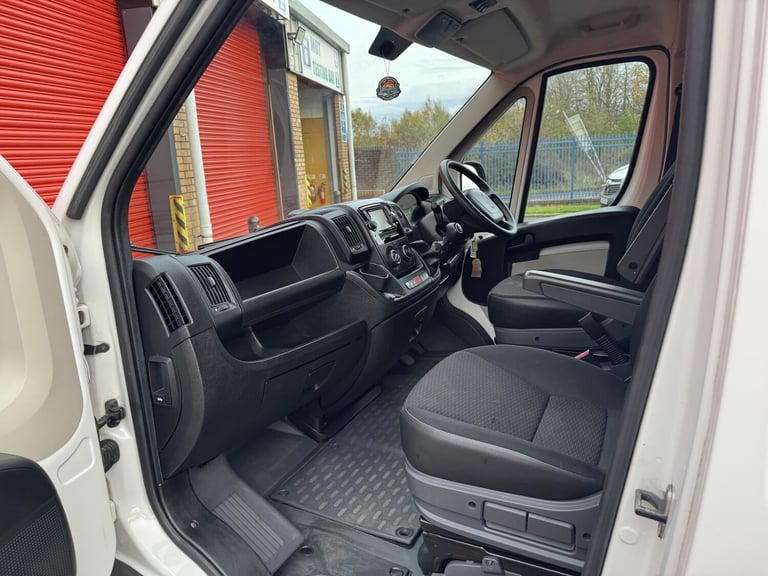 2016 Peugeot Boxer 2.0 BlueHDi H2 Van 130ps PANEL VAN DIESEL Manual