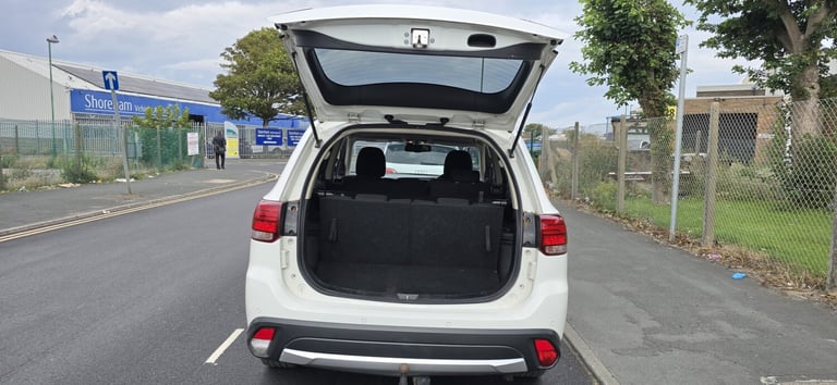 2016 Mitsubishi Outlander 2.2 DI-D GX3 5dr ESTATE Diesel Manual