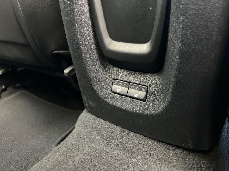 2019 Volvo V40 D3 [4 Cyl 152] Inscription Edition 5dr Geartronic Hatchback DIESEL Automatic