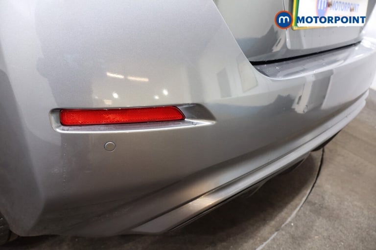 2022 Nissan Leaf 110kW N-Connecta 39kWh 5dr Auto Hatchback Electric Automatic