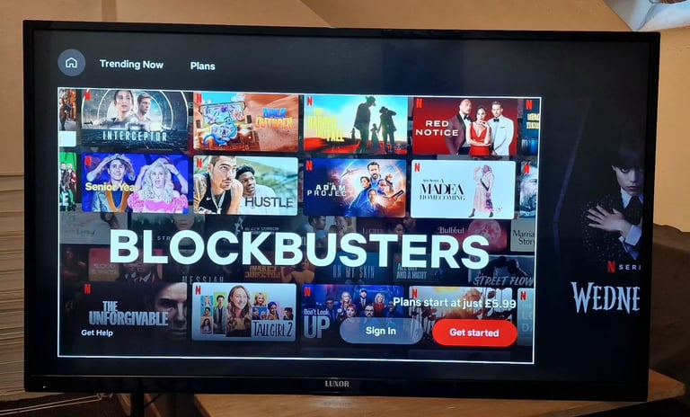 Smart TV 50 inch GOOD WORKING NO STAND
